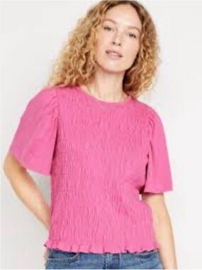 Old Navy Fuchsia Smocked Short Sleeve Top